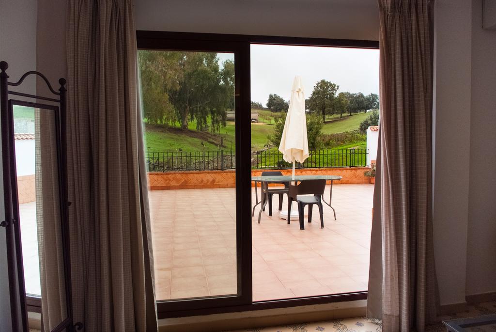 Cardeña Apartamentos La Venta Del Charco חדר תמונה