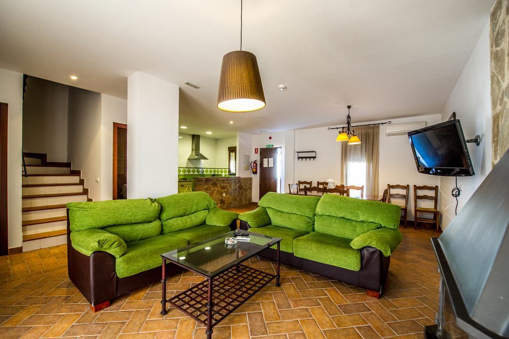 Cardeña Apartamentos La Venta Del Charco חדר תמונה