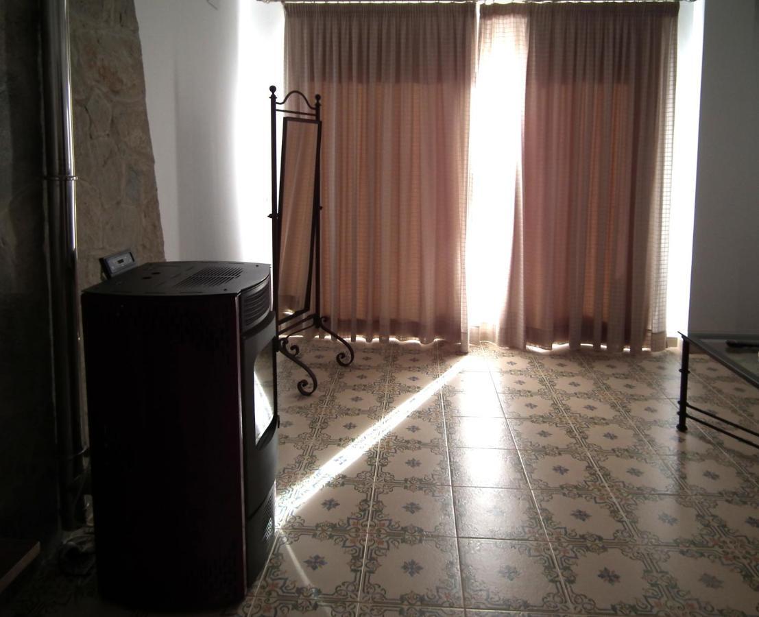 Cardeña Apartamentos La Venta Del Charco מראה חיצוני תמונה